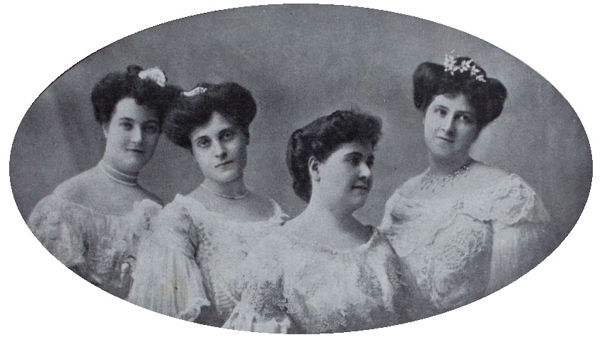 Sara Demaría de Robirosa, María Luisa Demaría, Mercedes Demaría y Susana Demaría de Seeber, 1904 - Witcomb